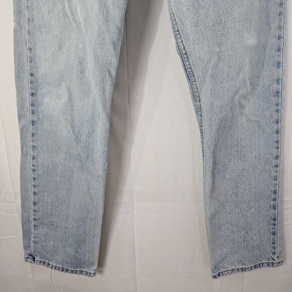 Vintage Signature Levi Strauss Relaxed Fit Denim Jeans Mens 34x32 Actual 32x30 - Picture 2 of 15